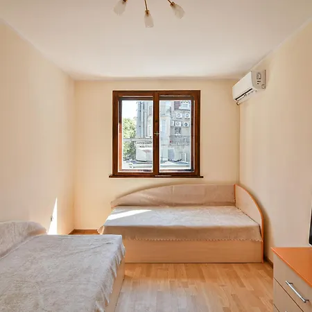 Apartment Super 2 Bedroom With Ac Varna
